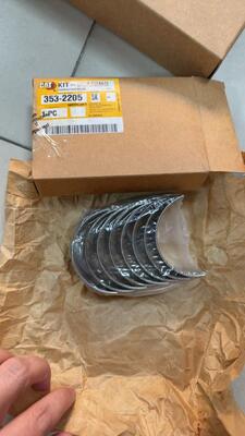 CAT excavator engine original parts, with all kinds of excavator models available CAT Excavator Original Piston: High-strength material ensures efficient power output