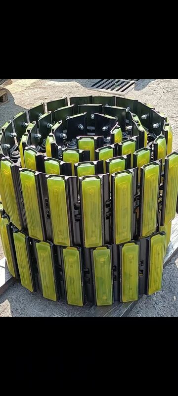 Bouw van een spoorketen voor graafmachines met rubberen plaat, spoorketen met padmontage voor onderstelonderdelen